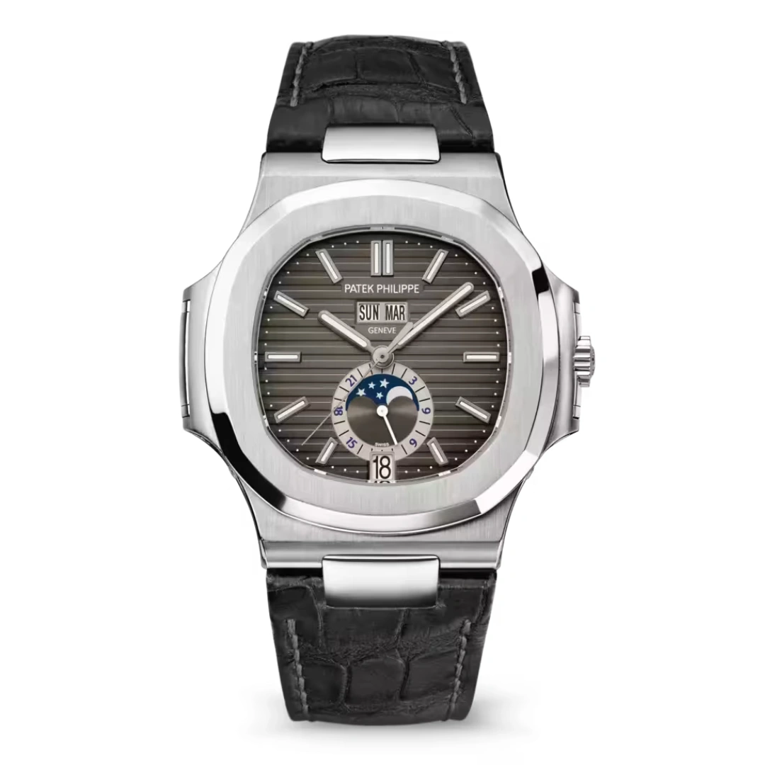 Patek Philippe Nautilus 5726A-001 Annual Calendar Moonphase 40.5mm