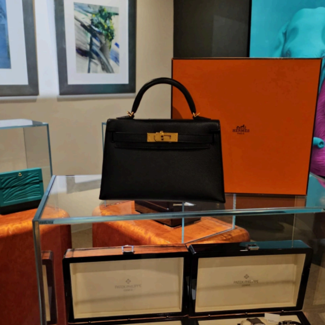 Hermes Kelly black leather togo 20cm